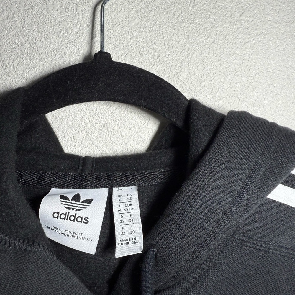Adidas Cropped Black Hoodie 3 Stripe Trefoil Logo | XS | Athleisure Sweatshirt - Picture 4 of 7